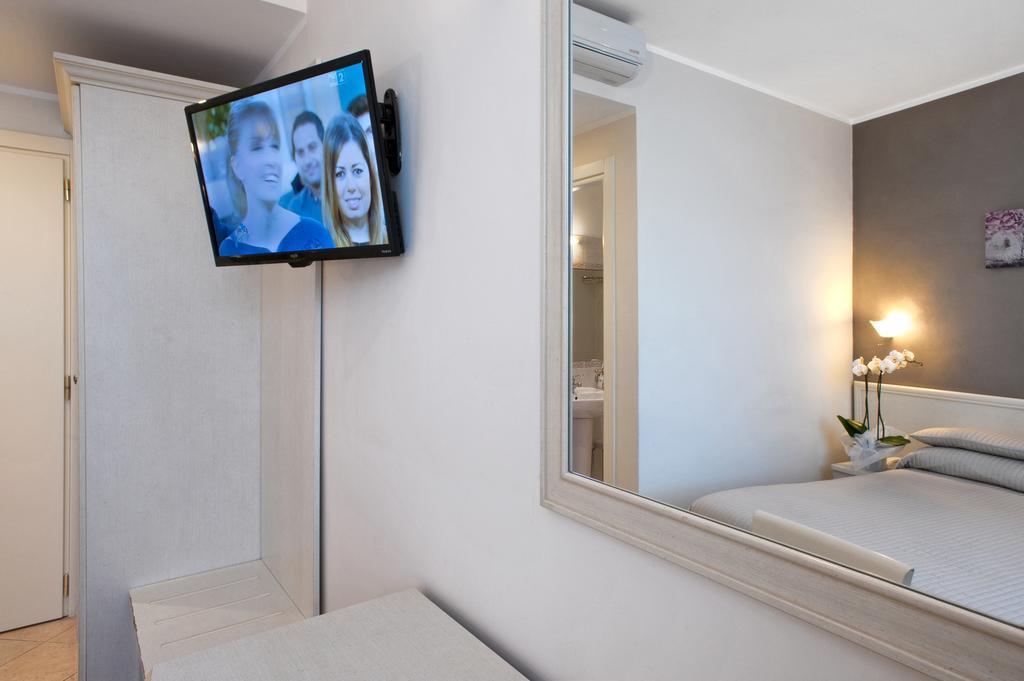 Hotel Cortese Sanremo Room photo
