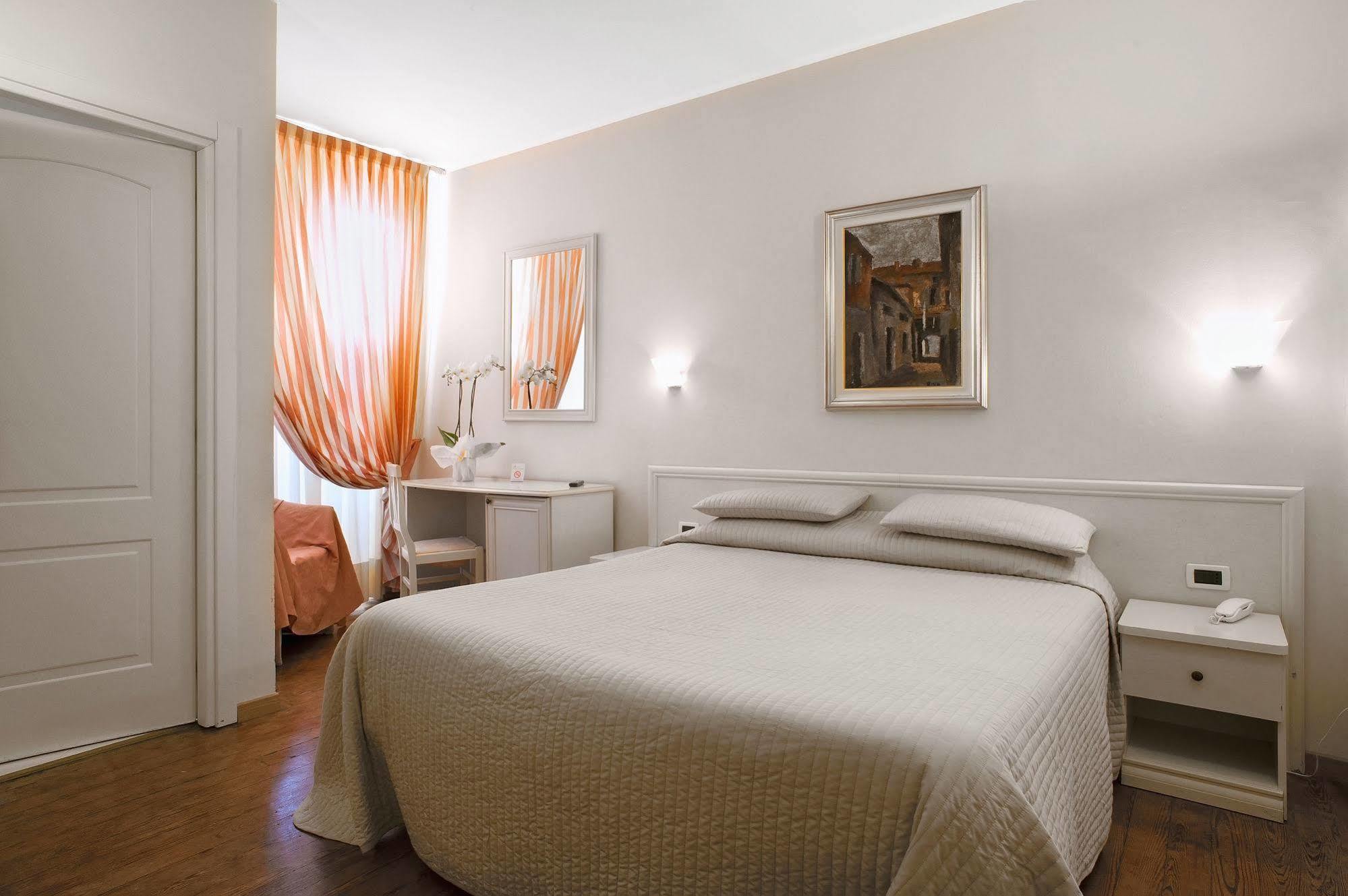Hotel Cortese Sanremo Exterior photo